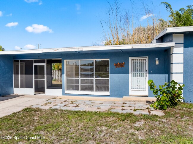 Building Photo - 39 E Azalea Cir