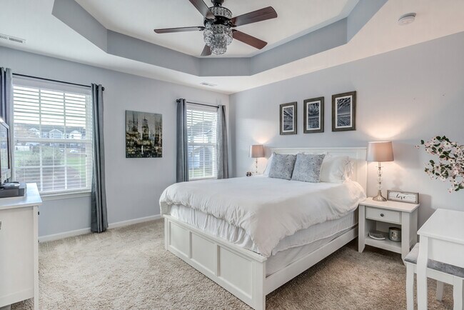 Building Photo - Townhome for rent