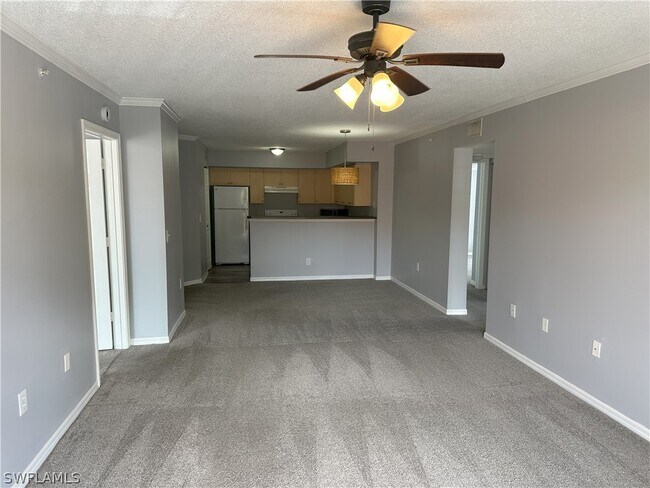 Building Photo - 8735 River Homes Lane