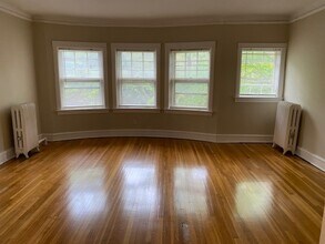 Building Photo - 2534 N Prospect Ave