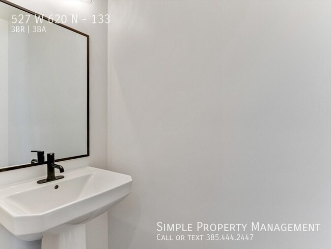 Building Photo - 527 W 620 N