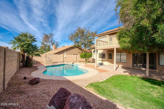 Building Photo - 151 E Jeanine Dr