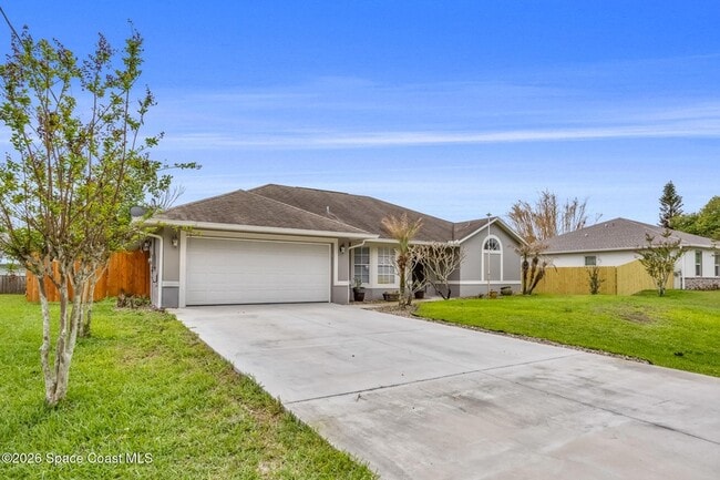 Building Photo - 5695 Graham St