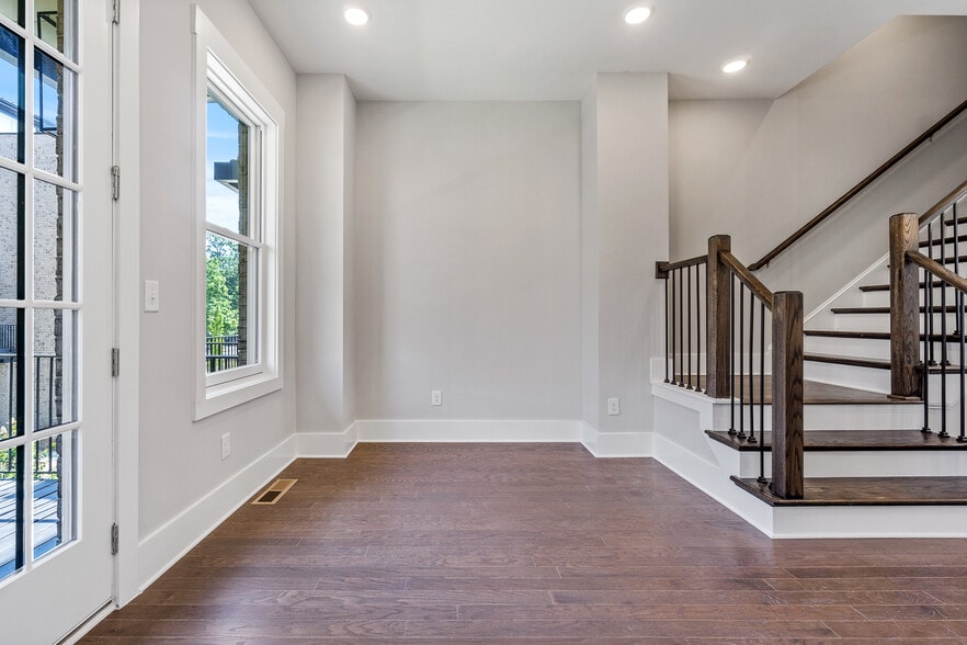 Building Photo - 1028 Robert Smalls Way