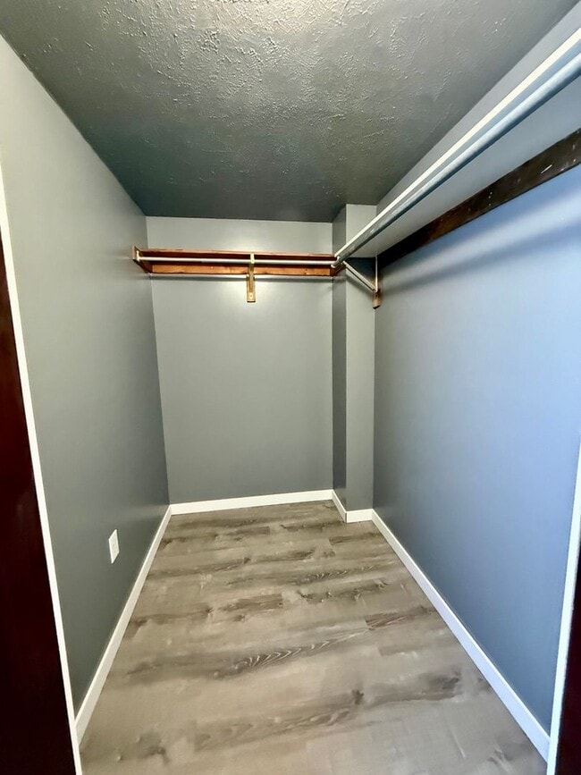 Building Photo - 34420 Thorpe Ct