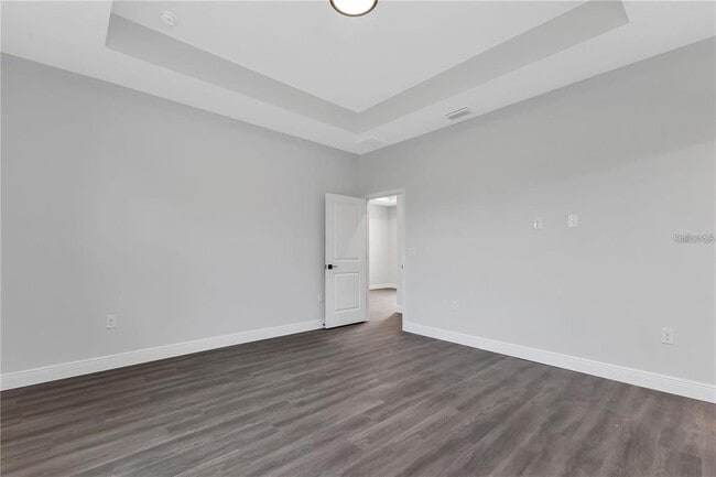 Building Photo - 13335 Holtville Ave