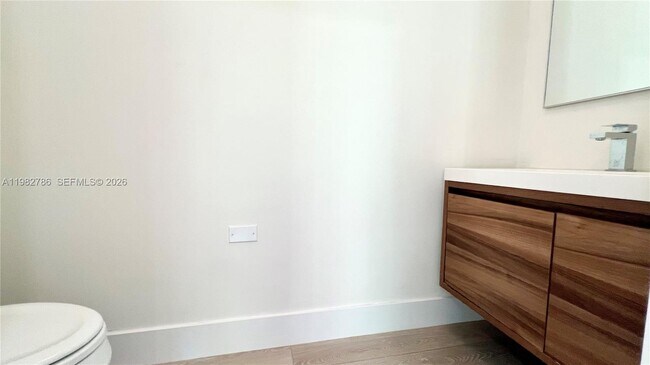 Building Photo - 5785 SW 54th Terrace