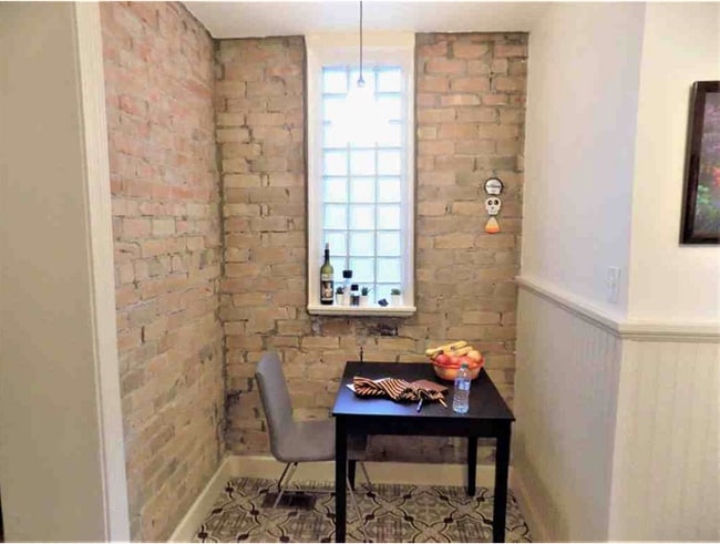 Building Photo - 214 N Canyon Rd