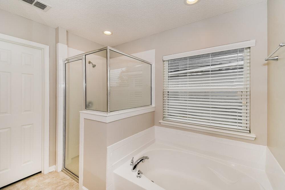 Building Photo - 97633 Albatross Dr