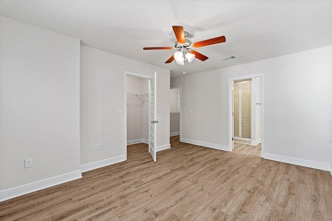 Building Photo - 227 Sandhill Pines Dr