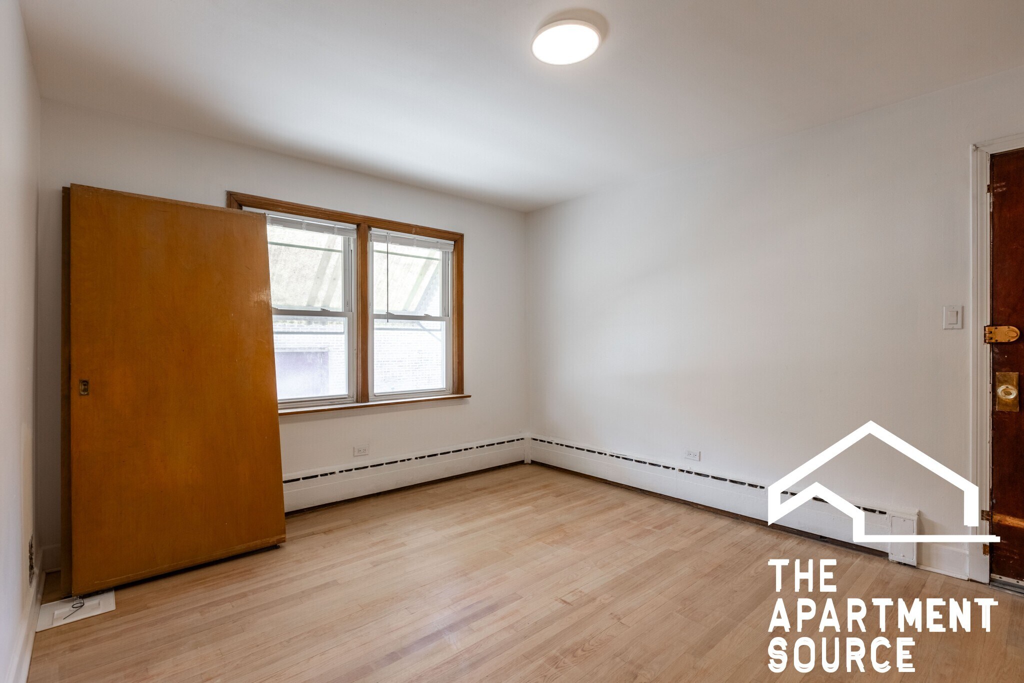 Building Photo - 4818 N Saint Louis Ave