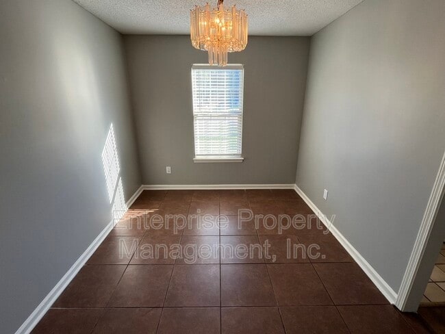 Building Photo - 6404 Ragan Farm Dr