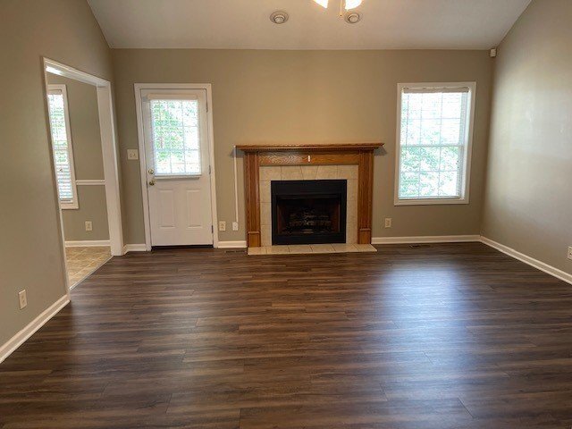 Building Photo - 2571 Emerald Ct