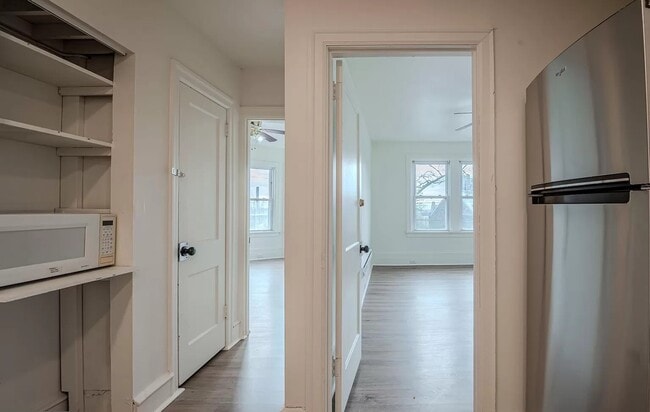 Building Photo - 2101 N Tatnall St