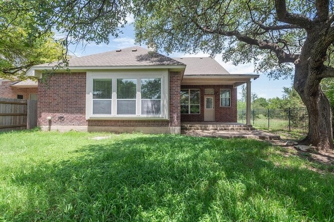 Building Photo - 1800 Nelson Ranch Loop