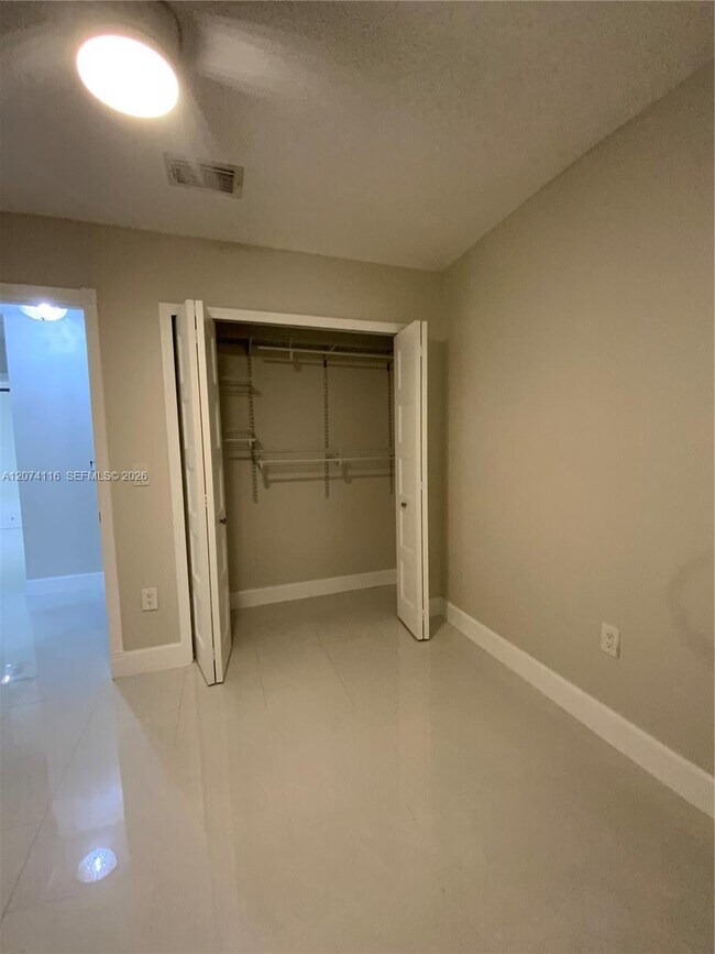 Building Photo - 30162 SW 159th Ave
