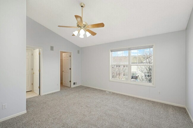 Building Photo - 15729A  Porchlight Lane