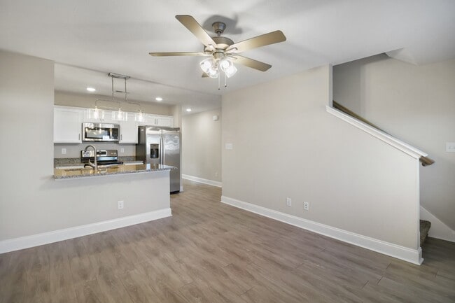 Building Photo - 1000 Henry Pl Blvd