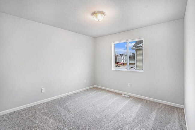 Building Photo - Newly Constructed Four Bedroom Home in Por...