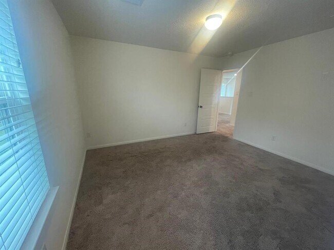 Building Photo - 4931 Gazelle Leap Ln