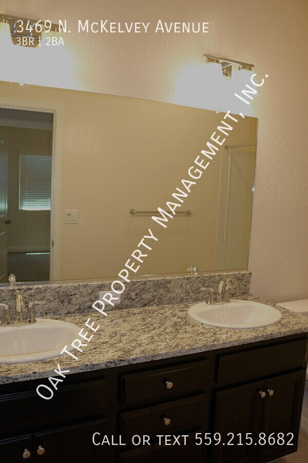 Building Photo - 3469 N McKelvey Ave