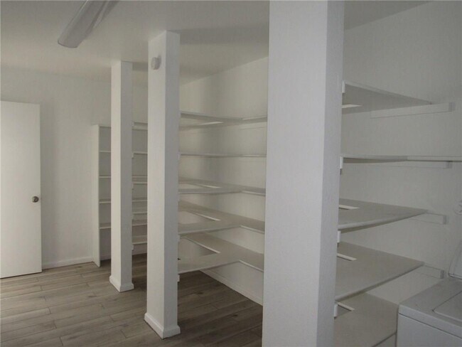 Building Photo - 2107 Deer Creek Trail