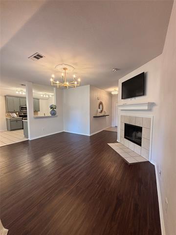 Building Photo - 1412 Santos Dr