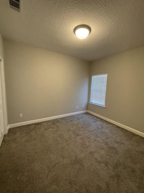 Building Photo - 424 Alcott Cir