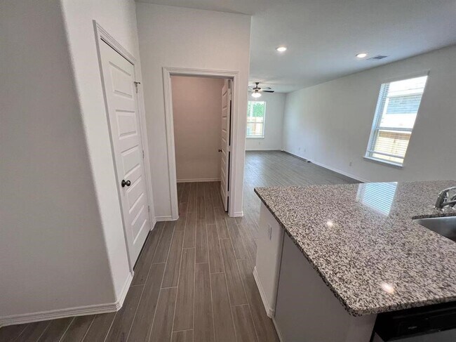 Building Photo - 23111 True Fortune Dr