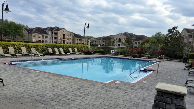 Building Photo - Beautiful WATER VIEW 3 bedroom, 2 bathroom...