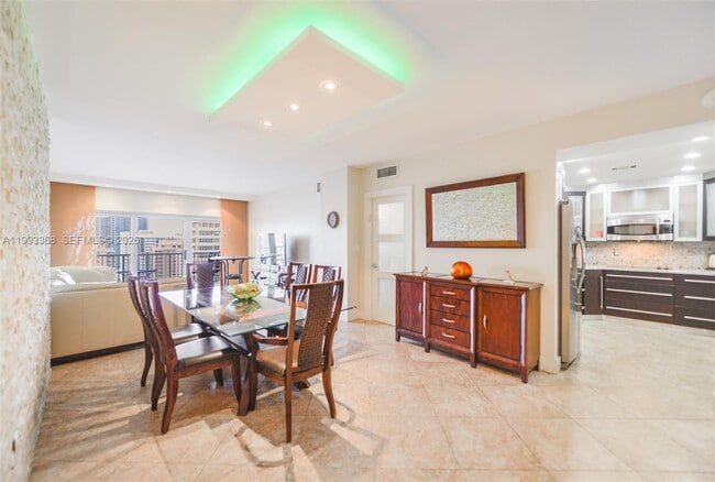 Building Photo - 1980 S Ocean Dr