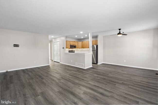 Building Photo - 191 William Penn Dr