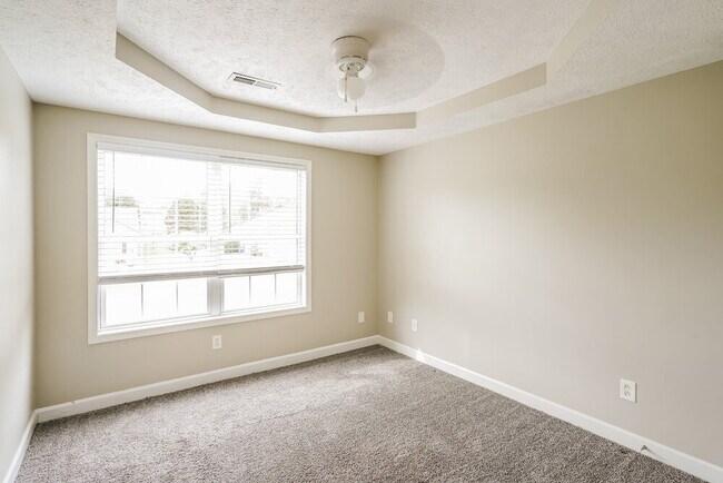 Building Photo - 906 Bexley Dr