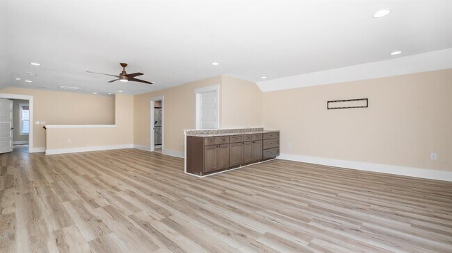 Building Photo - 7129 Spoleto Dr