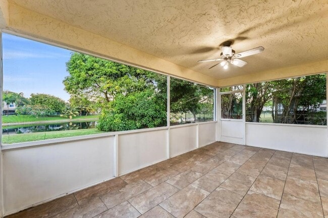 Building Photo - 3855 Sabal Lakes Rd