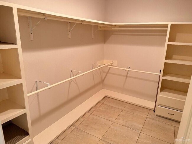 Building Photo - 12 N 26th St