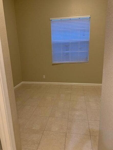 Building Photo - 6729 Bulrush Ct