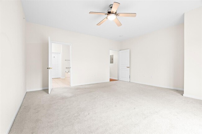 Building Photo - 24 N De Baun Ave