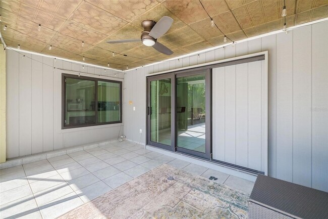 Building Photo - 4814 Country Oaks Blvd