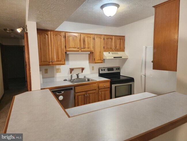 Building Photo - 23309 Sugar Maple Ct
