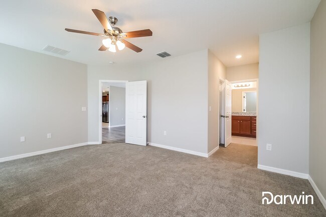 Building Photo - 307 Granite Pl