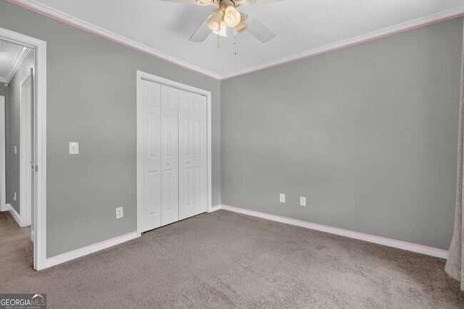 Building Photo - 153 Fitzroy Ln