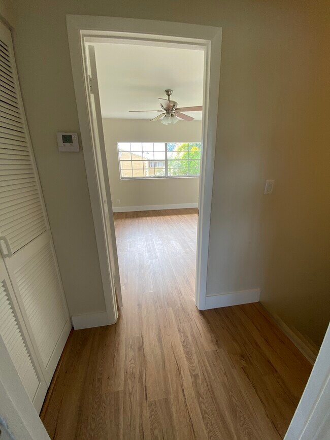 Building Photo - 1835 SW 81st Ave