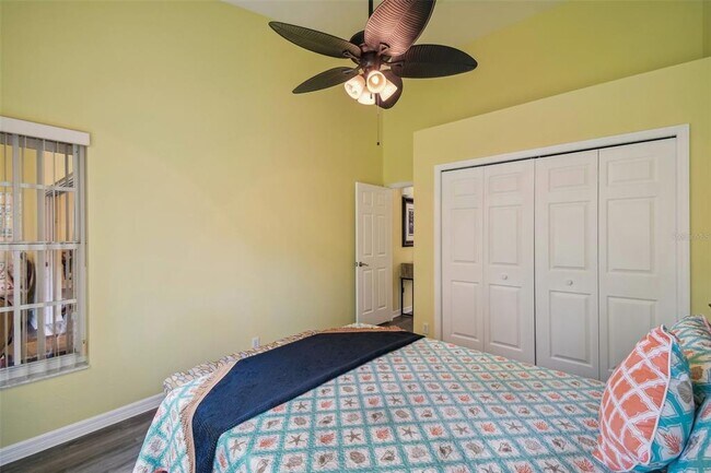 Building Photo - 12728 Flamingo Pkwy