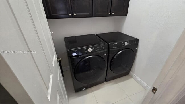 Building Photo - 10032 NW 87th Terrace