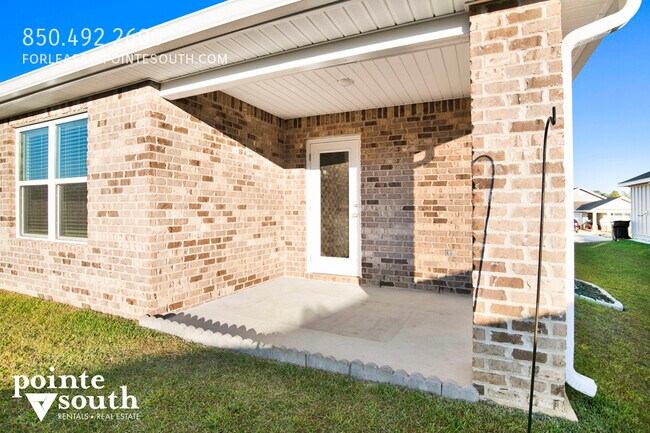 Building Photo - 32038 Lyon Rd