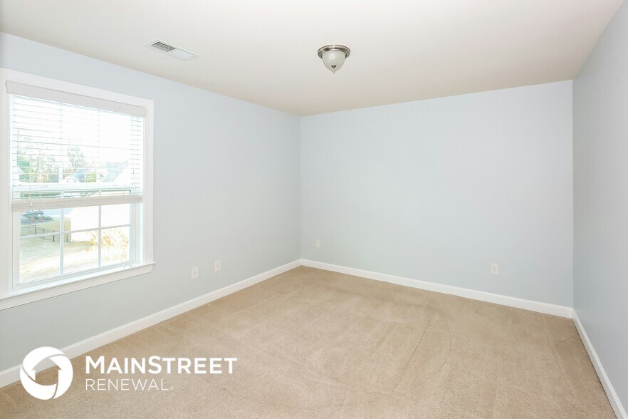 Building Photo - 9949 Travertine Trail