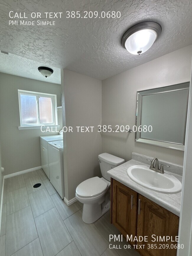 Building Photo - 1791 W Garden Dr