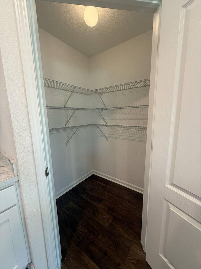 Building Photo - Awesome 4/2 Located in Desirable Yulee Area Nassau County Priced to rent, won't last long!