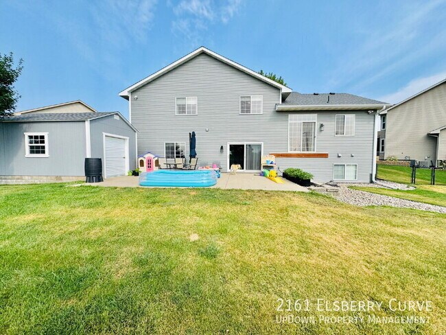 Building Photo - 2161 Elsberry Curv